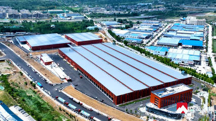 岱岳區(qū)人民政府 重要活動(dòng) 2024年上半年全市重點(diǎn)項(xiàng)目&ldquo;集中觀摩大比拼&rdquo;活動(dòng)與會(huì)領(lǐng)導(dǎo)來(lái)岱岳區(qū)觀摩項(xiàng)目現(xiàn)場(chǎng)